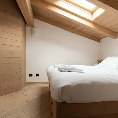 Apartament Italianway - Roma 39 Mansarda Bormio